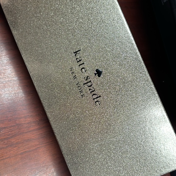 *BOGO FREE* NWT Kate Spade Glimmer Quilted Patent Leather Boxed Crossbody Set - Picture 7 of 7